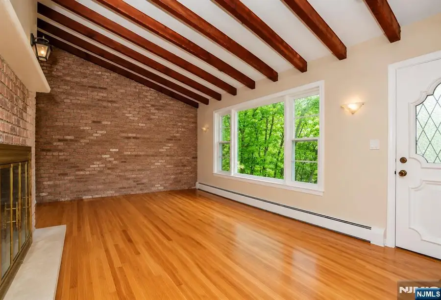 908 N Monroe Street, Midland Park, NJ 07432 - #3