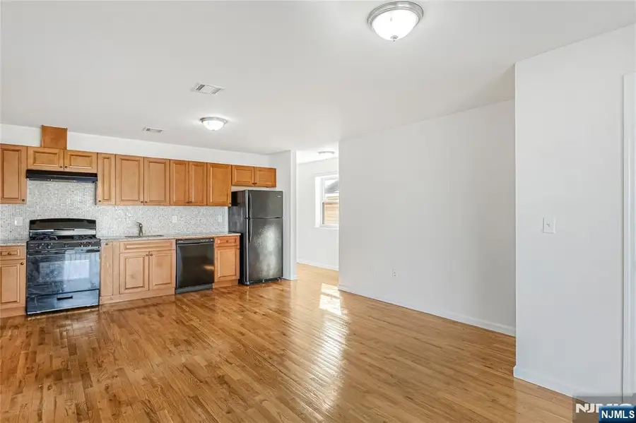 326 Magnolia Avenue, Elizabeth, NJ 07206 - #3