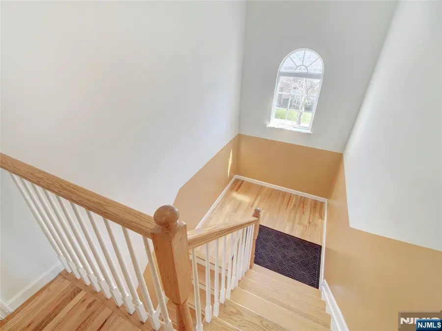 627 Hunterdon Street, Newark, NJ 07108 - #3