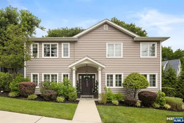 70 Cecelia Avenue, Cliffside Park, NJ 07010