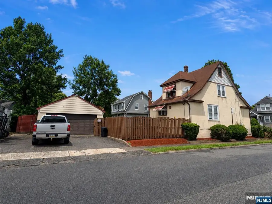 72 Rosedale Avenue, Elmwood Park, NJ 07407 - #2