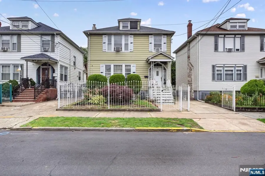 85 10th Street, Newark, NJ 07107 - #2