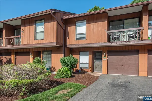 1068 Treetops, Wharton Borough, NJ 07885