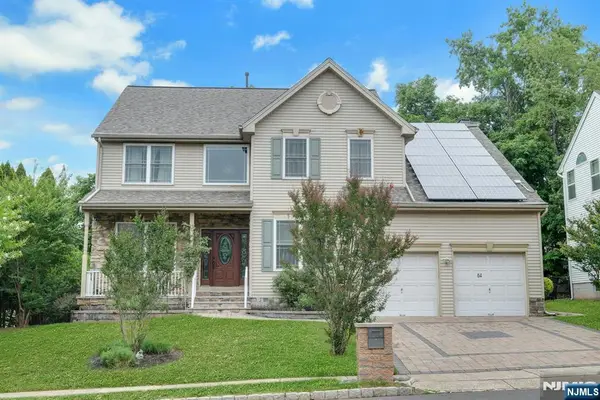 64 Walters Brook Drive, Bridgewater, NJ 08807