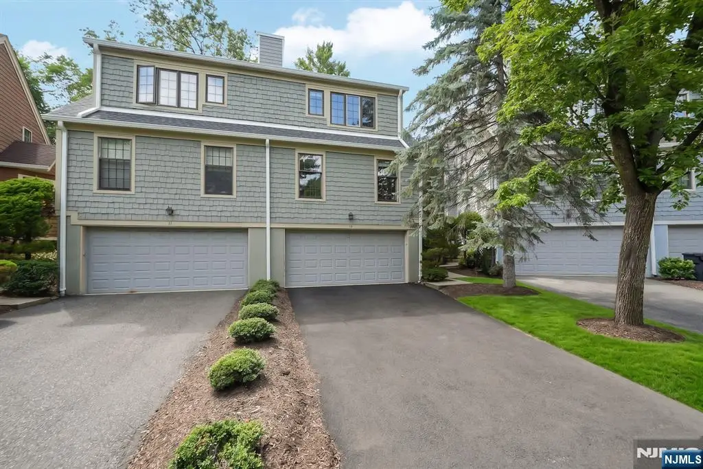 15 Nuthatcher Court, Wayne, NJ 07470 - #1
