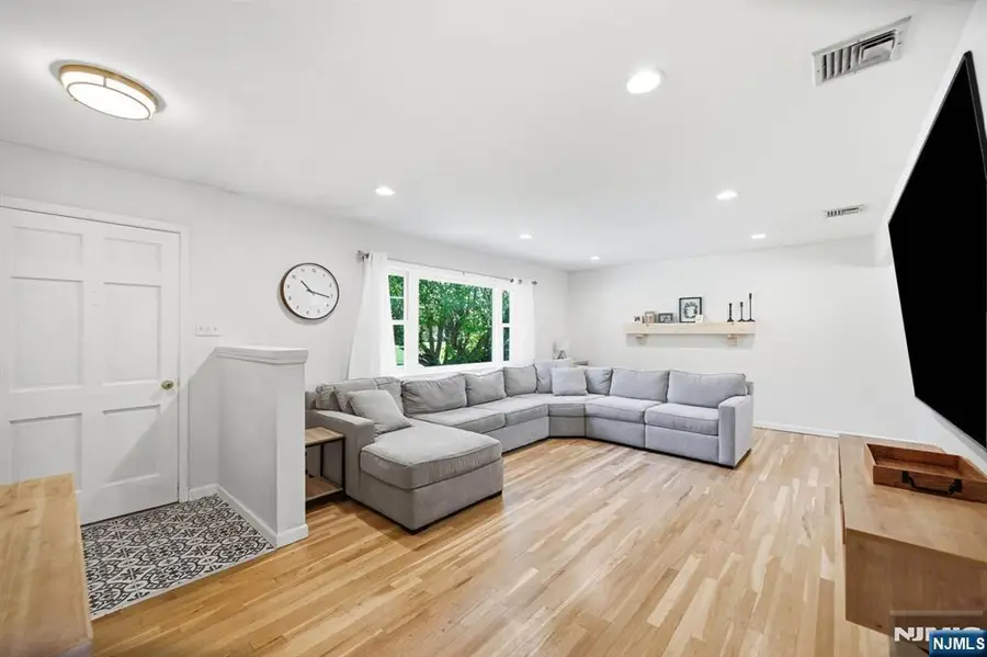 45 Ravine Avenue, Wyckoff, NJ 07481 - #3
