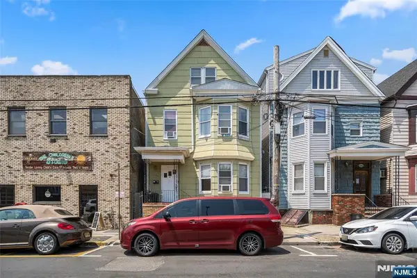 104 N 5th Street, Harrison, NJ 07029