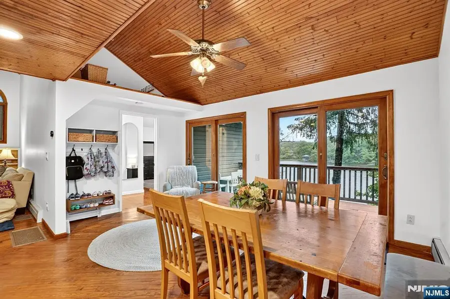 106 Demarest Road, Bloomingdale, NJ 07403 - #3
