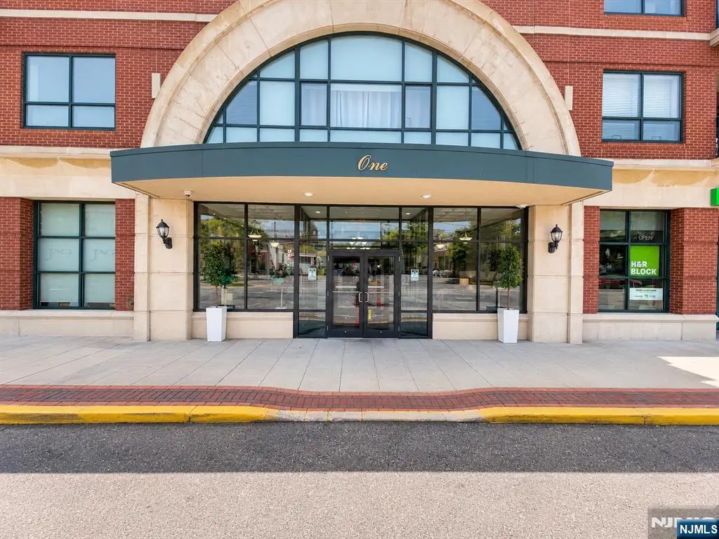 1 Orient W Orient 305, Rutherford, NJ 07070 - #1