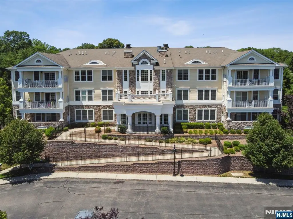 901 Four Seasons Lane, Woodcliff Lake, NJ 07677 - #1