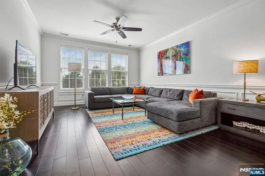 901 Four Seasons Lane, Woodcliff Lake, NJ 07677 - #3