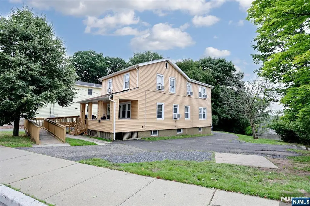 3 S Farview Avenue, Paramus, NJ 07652 - #1
