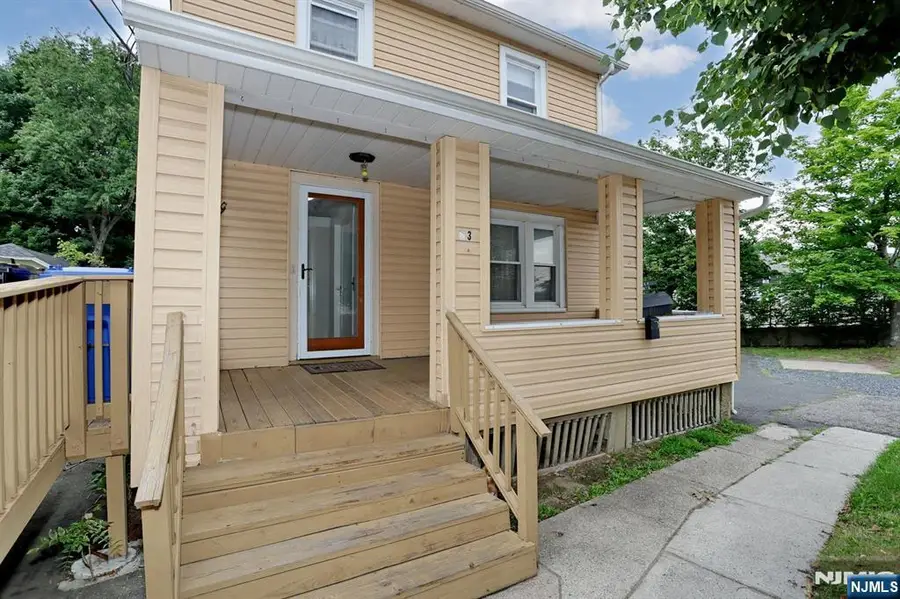 3 S Farview Avenue, Paramus, NJ 07652 - #3