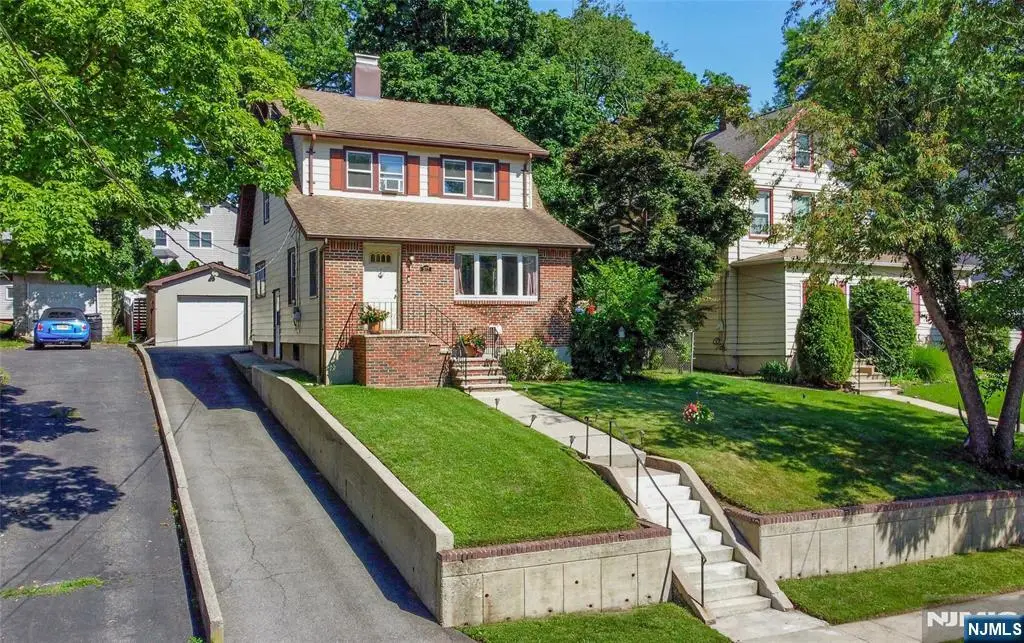 377 Orchard Terrace, Bogota, NJ 07603 - #1