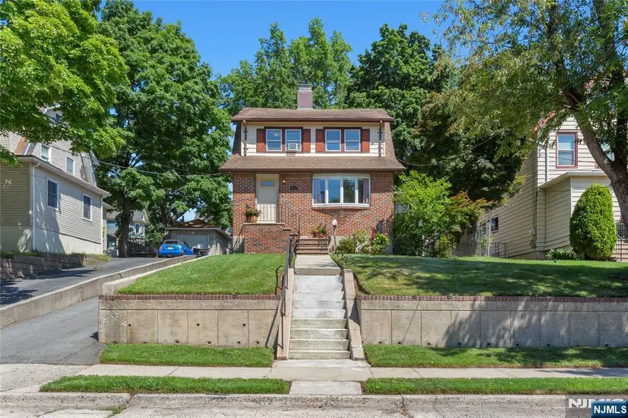 377 Orchard Terrace, Bogota, NJ 07603 - #2