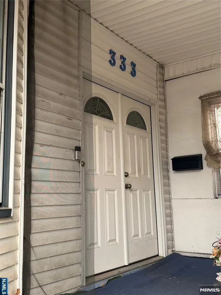 333 S 19th Street, Newark, NJ 07103 - #3