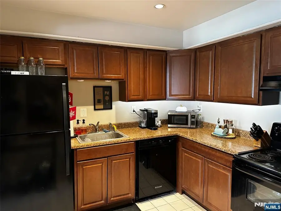 520 Newark Pompton Turnpike 218, Pequannock, NJ 07444 - #2