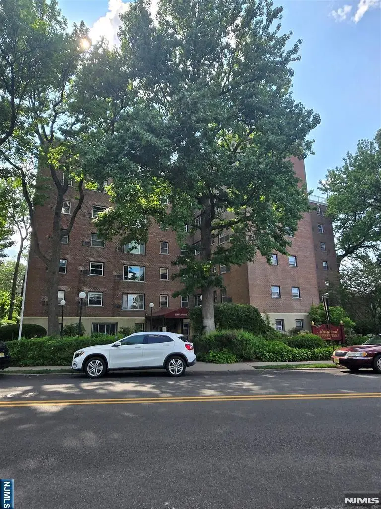 2345 Linwood Avenue, Fort Lee, NJ 07024 - #1