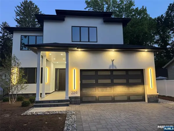 224 Riveredge Road, Tenafly, NJ 07670