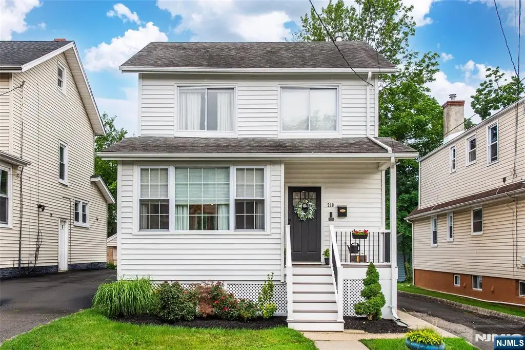 210 Jacoby Street, Maplewood, NJ 07040 - #1