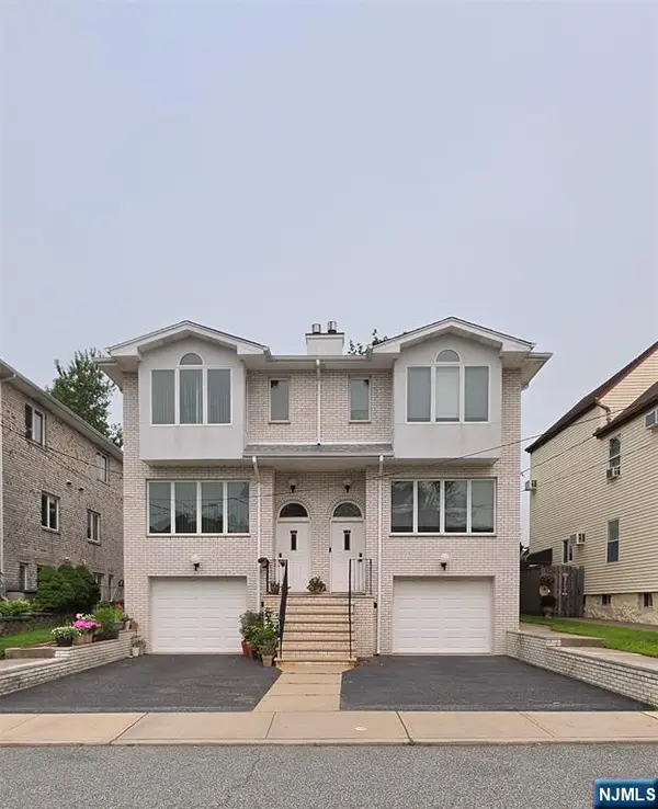 18 Short Street, Fort Lee, NJ 07024