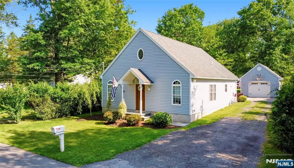 21 Louis Avenue, West Milford, NJ 07480 - #1