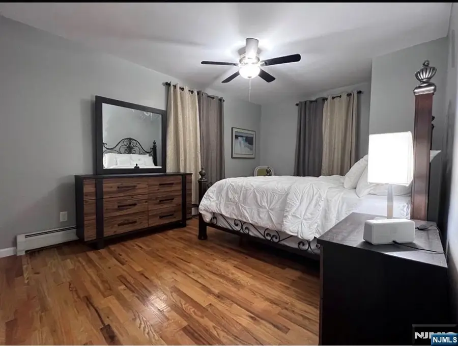 37 16th Street, East Orange, NJ 07017 - #2
