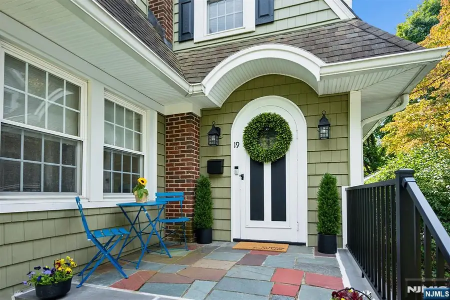 19 Fairview Avenue, Glen Rock, NJ 07452 - #3