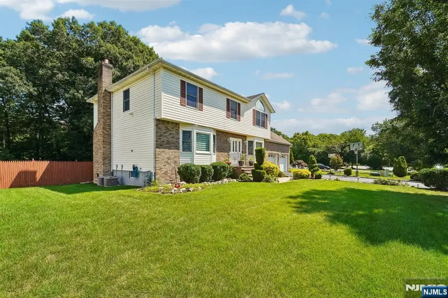 22 Brighton Terrace, Parsippany Troy Hills, NJ 07054 - #2