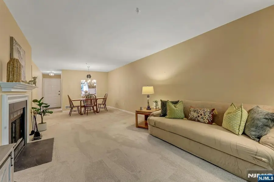 505 Mark Twain Way, Mahwah, NJ 07430 - #3