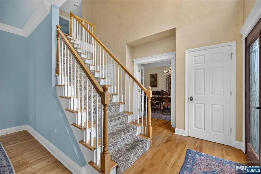 33 Crestwood Drive, Glen Rock, NJ 07452 - #2