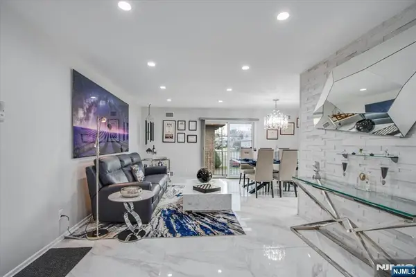 825 Riverside B202, Lyndhurst, NJ 07071