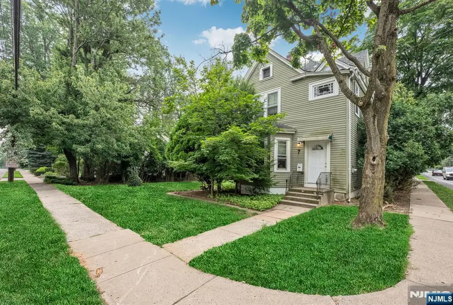 7 Hardenburgh Avenue, Demarest, NJ 07627 - #2