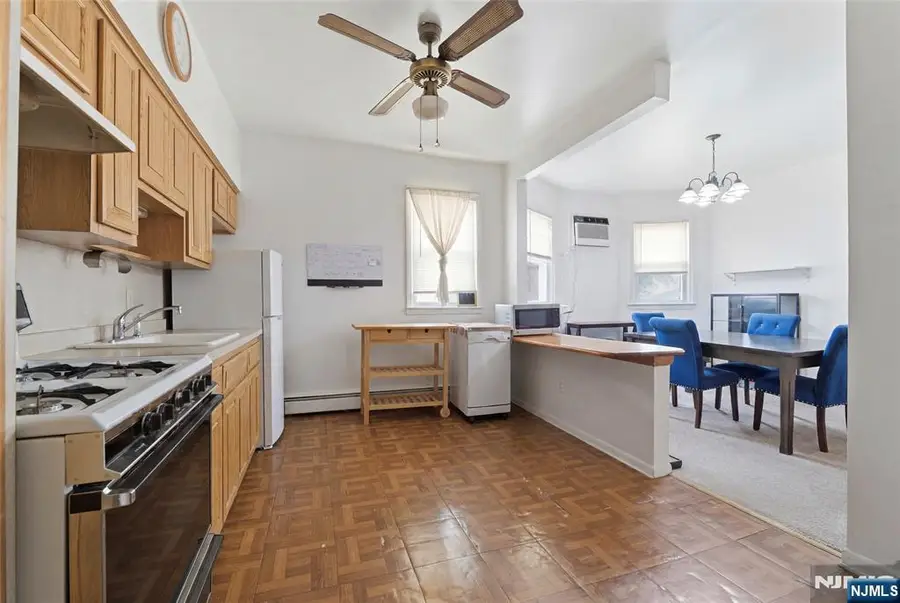 598 Van Houten Avenue, Clifton, NJ 07013 - #3