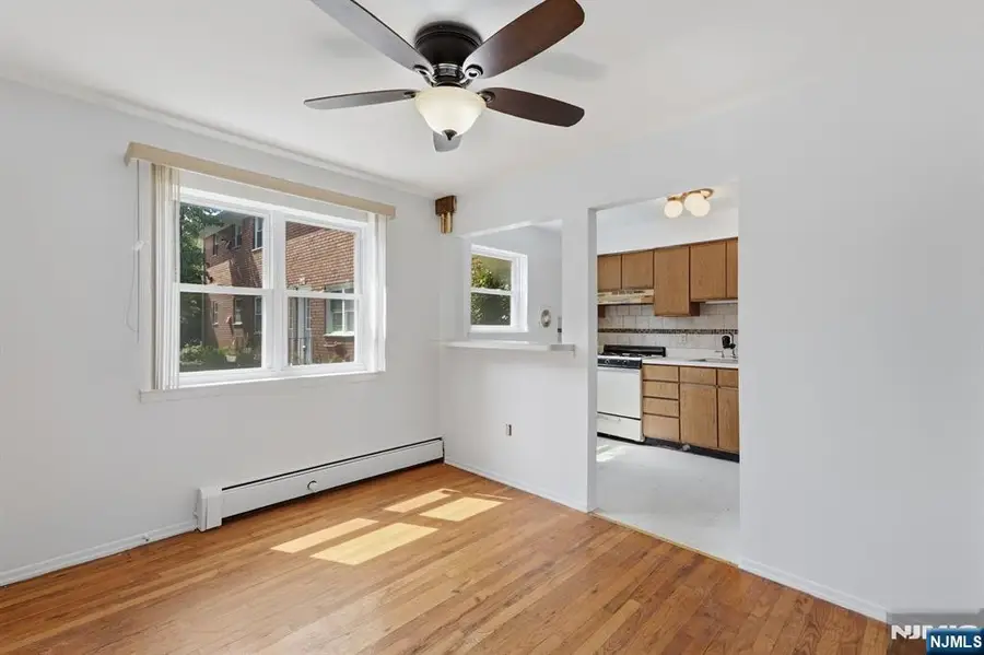 1121 Valley Road A, Wayne, NJ 07470 - #3