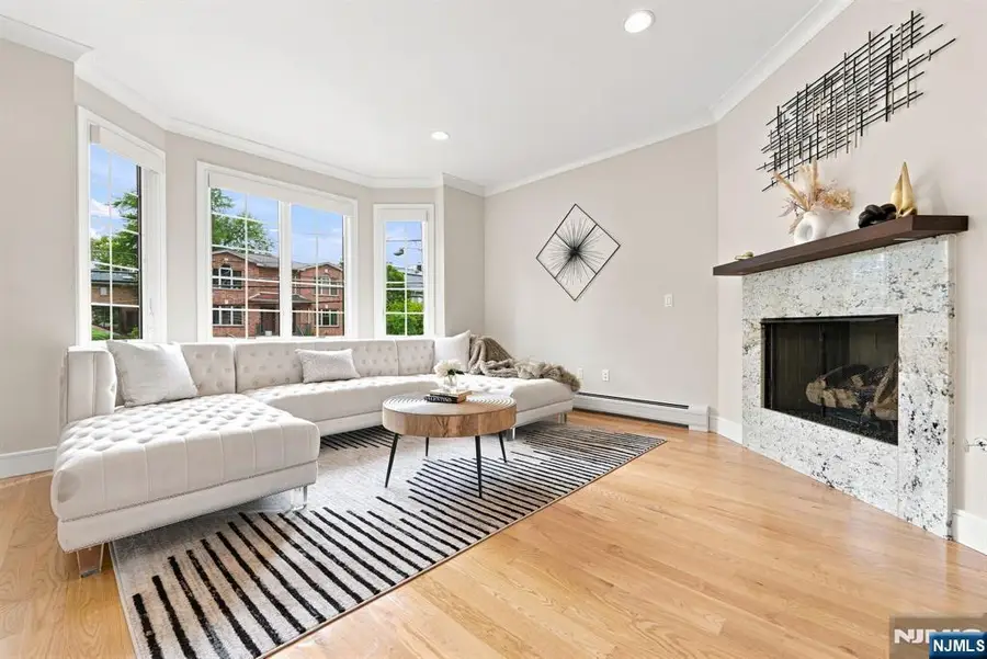 227 Lafayette Avenue, Cliffside Park, NJ 07010 - #3