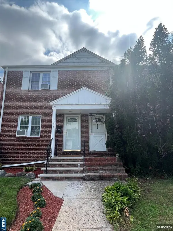 594 Maple Avenue, East Orange, NJ 07017