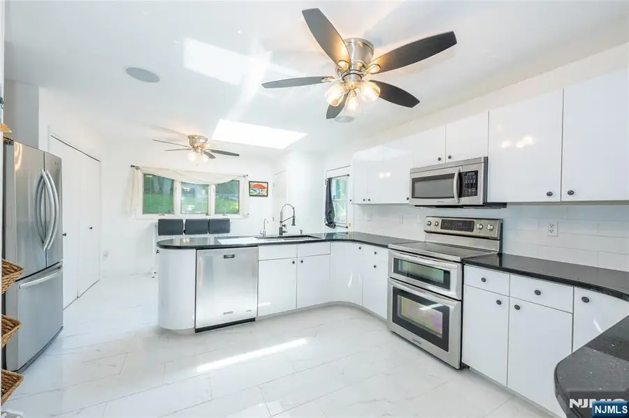 335 Elmira Trail, Hopatcong, NJ 07843 - #2