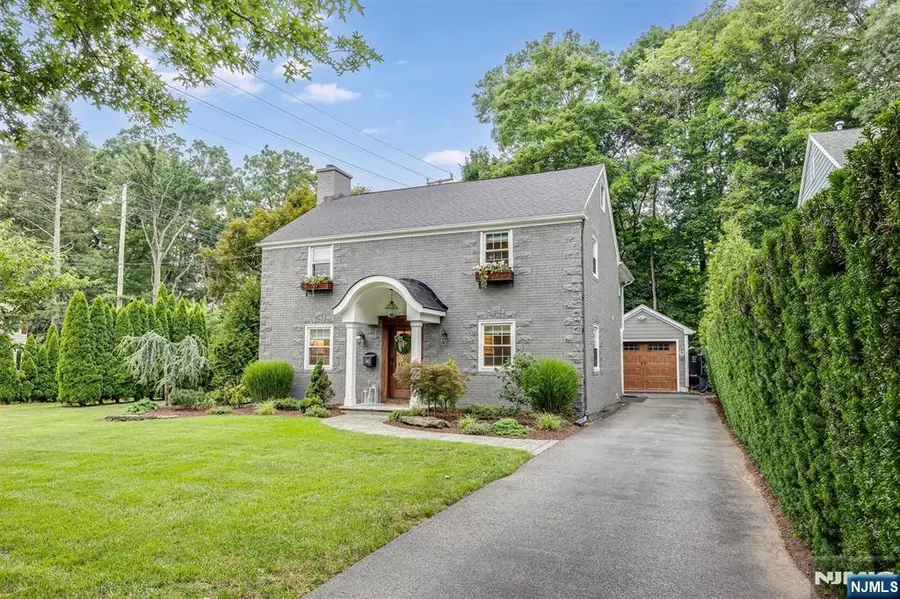 24 Ridge Road, Glen Rock, NJ 07452 - #2