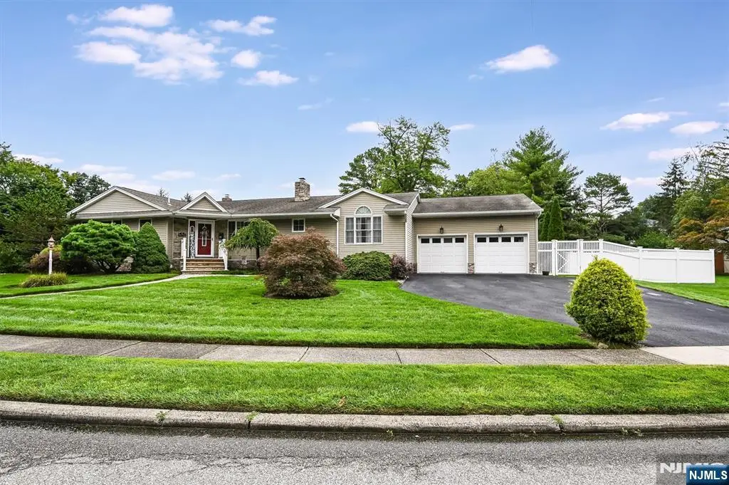 5 Harmer Terrace, Wayne, NJ 07470 - #1