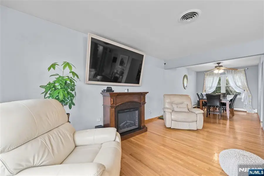 44 Parkway Avenue, Clifton, NJ 07011 - #3