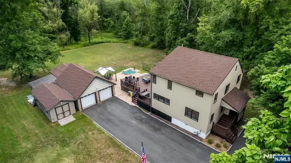 62 Two Bridges Road, Lincoln Park Borough, NJ 07035