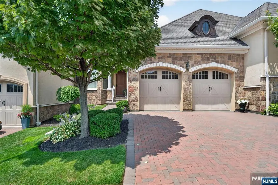 125 Windsor Lane, Ramsey, NJ 07446 - #2