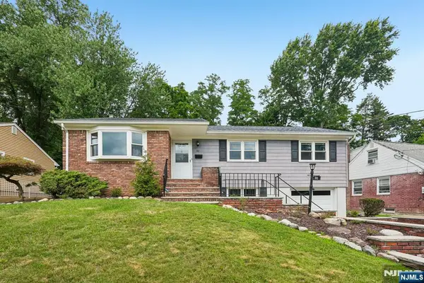 80 Ridge Road, Cedar Grove, NJ 07009