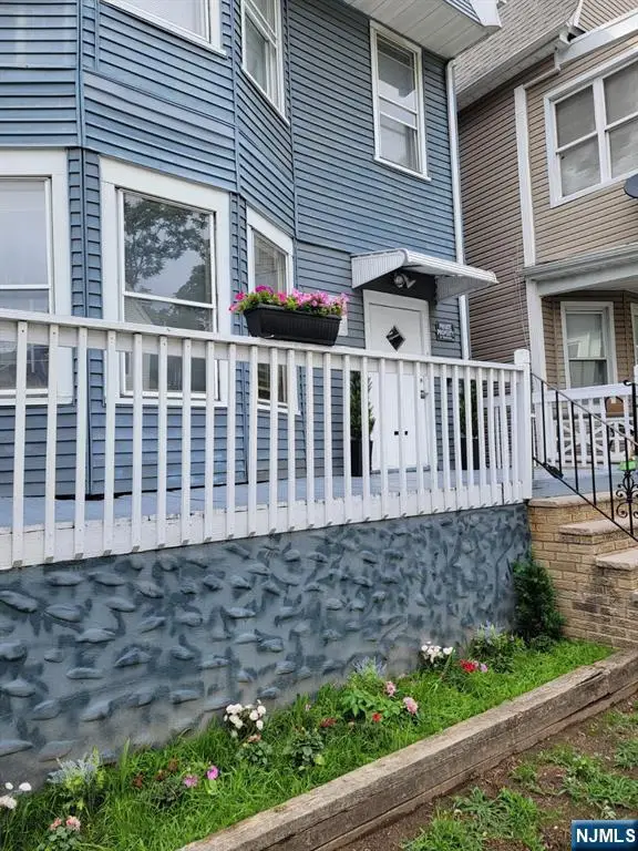 327 Amherst Street, East Orange, NJ 07018 - #3