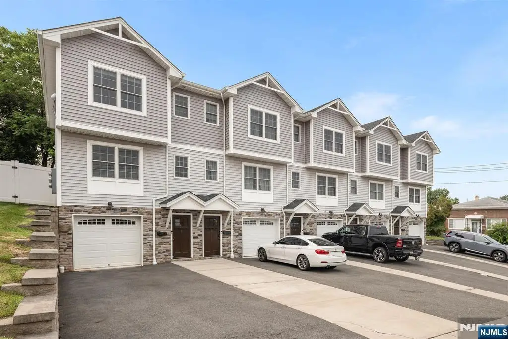 472 Macarthur Avenue 5, Garfield, NJ 07026 - #1