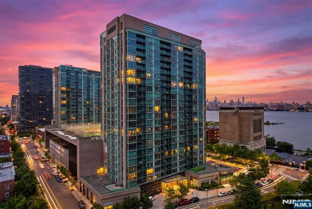20 Newport Parkway 2012, Jersey City, NJ 07310 - #1