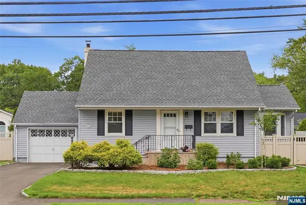124 Rivervale Road, Westwood, NJ 07675