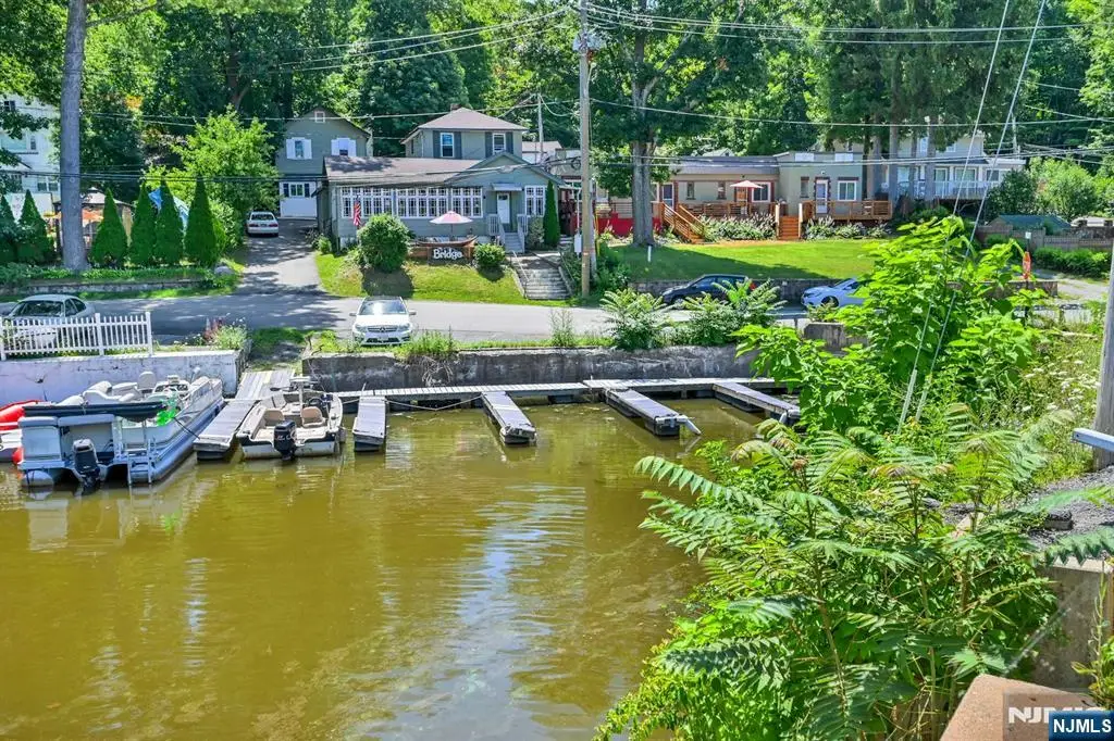 52 Sterling Road, Greenwood Lake, NY 10925 - #1