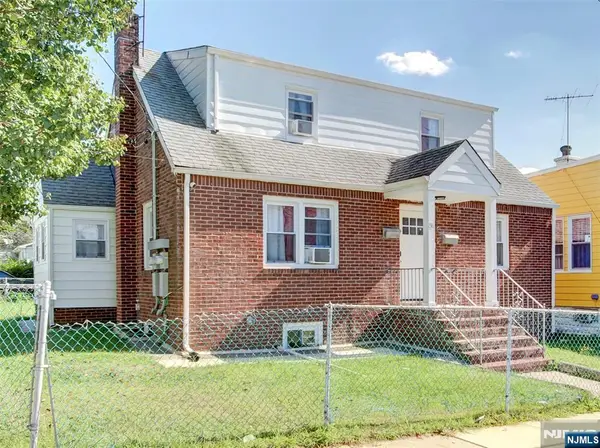 36 Orchard Place, Irvington, NJ 07111